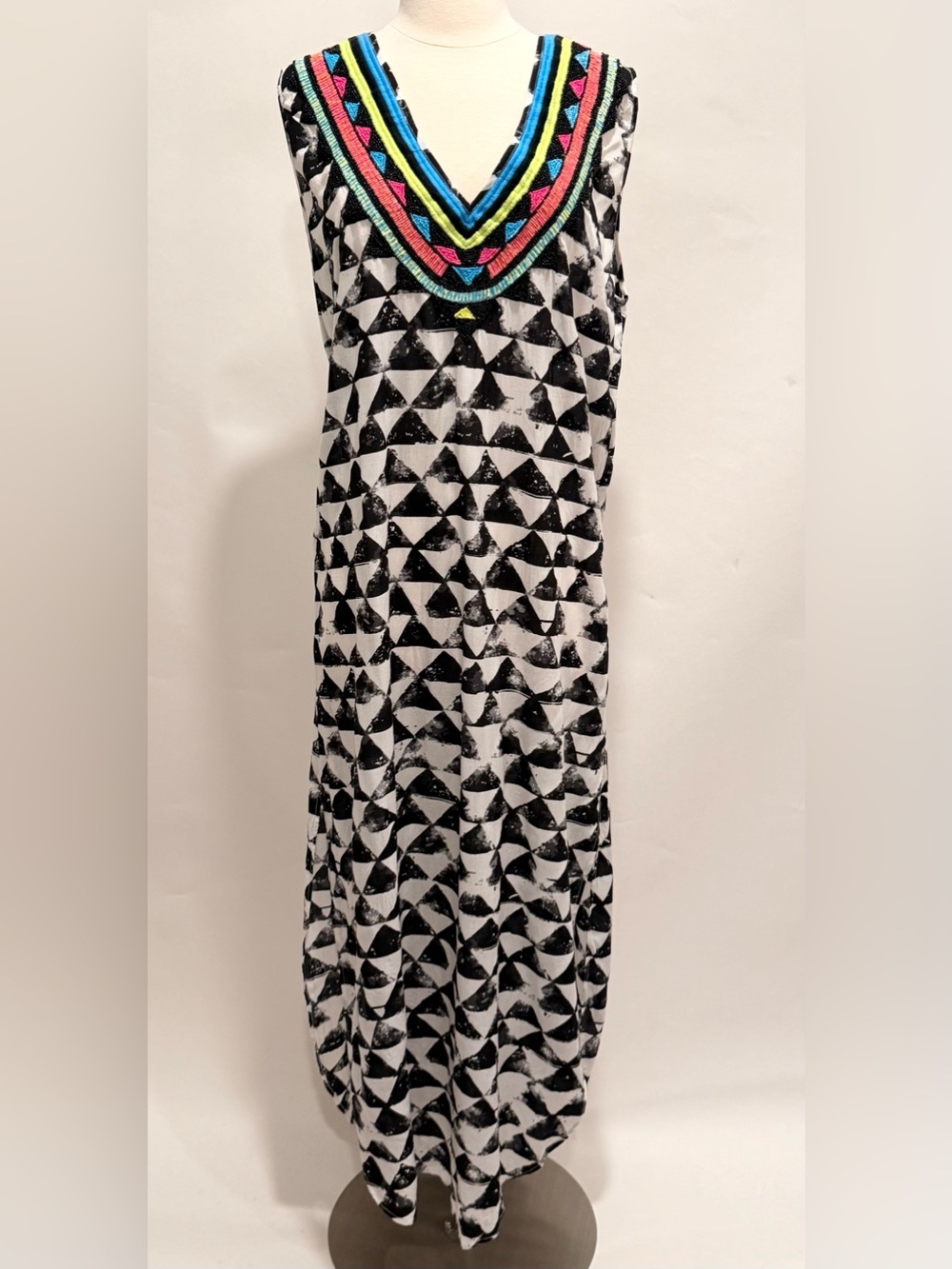 MARA HOFFMAN SWIM Black White Printed Beaded Neckline Maxi Dress M - Picture 2 of 4